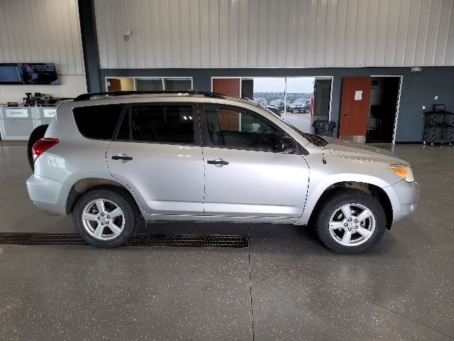 Used 2008  Toyota Limited image 8