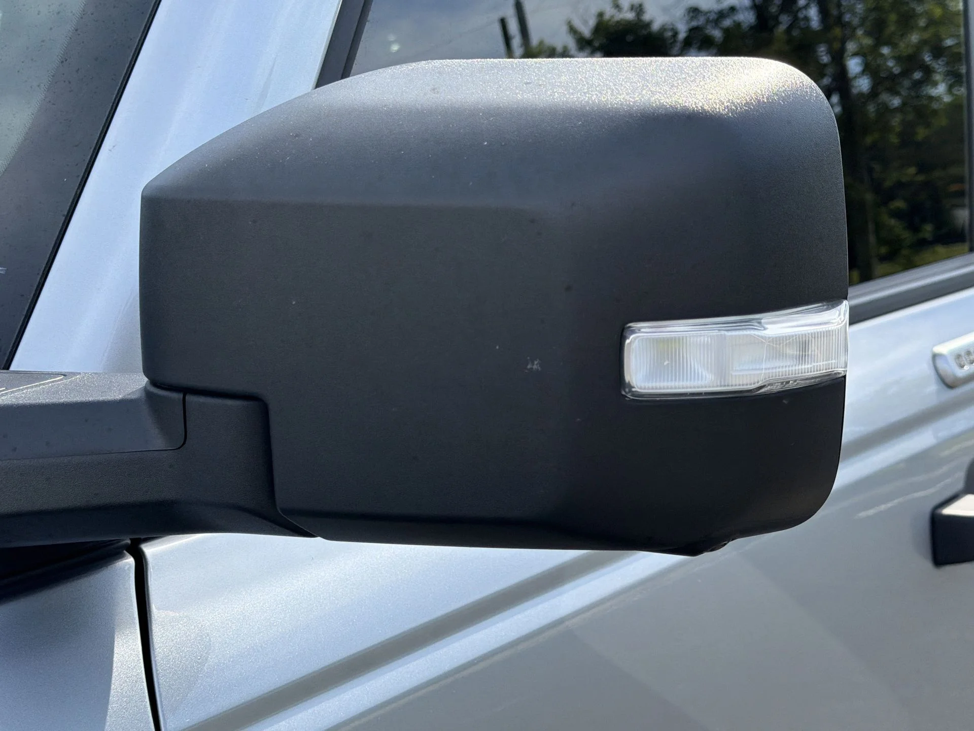 Used 2023 Iconic Silver Metallic Ford Raptor image 39