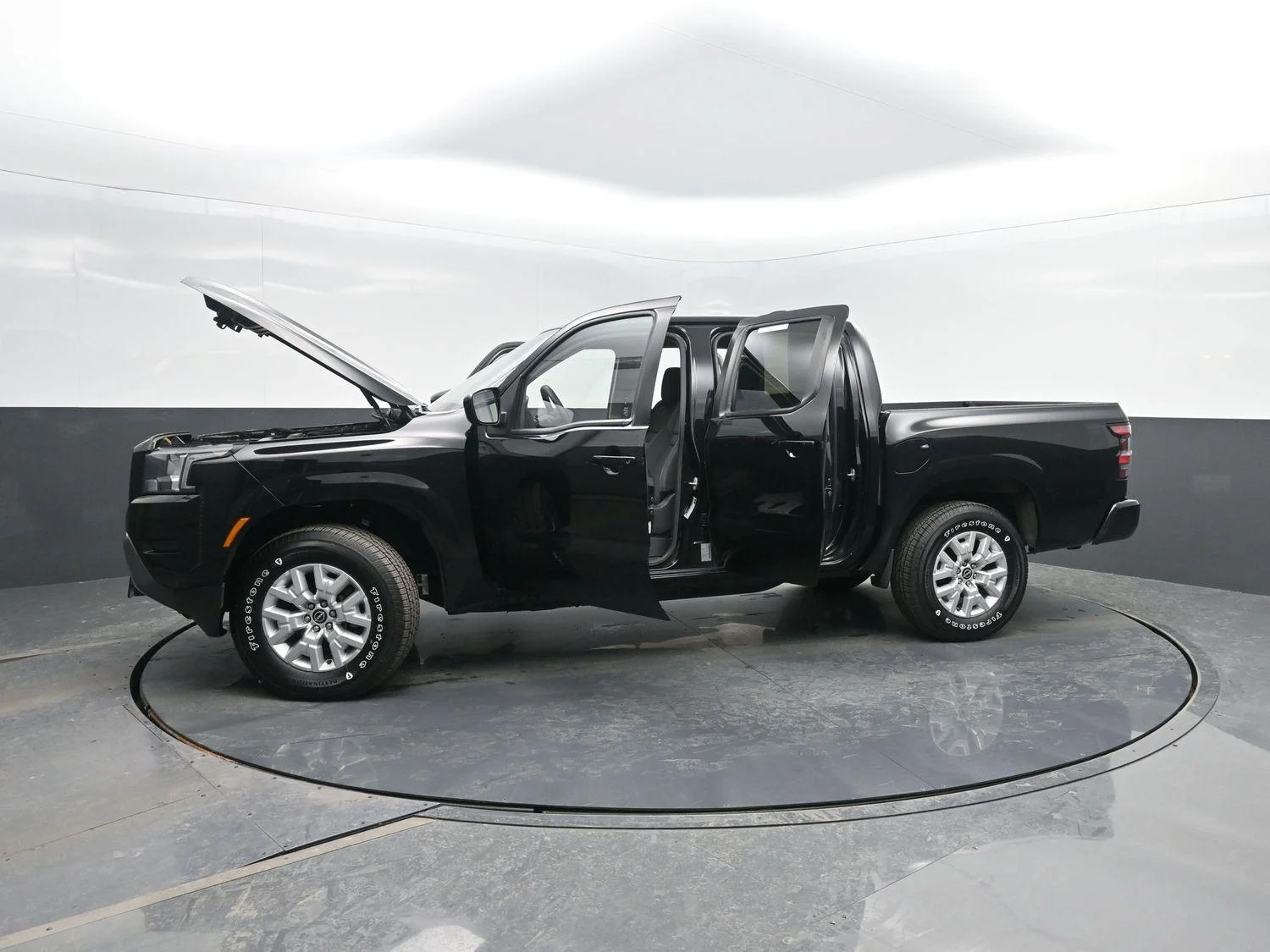 Used 2023  NISSAN  image 41