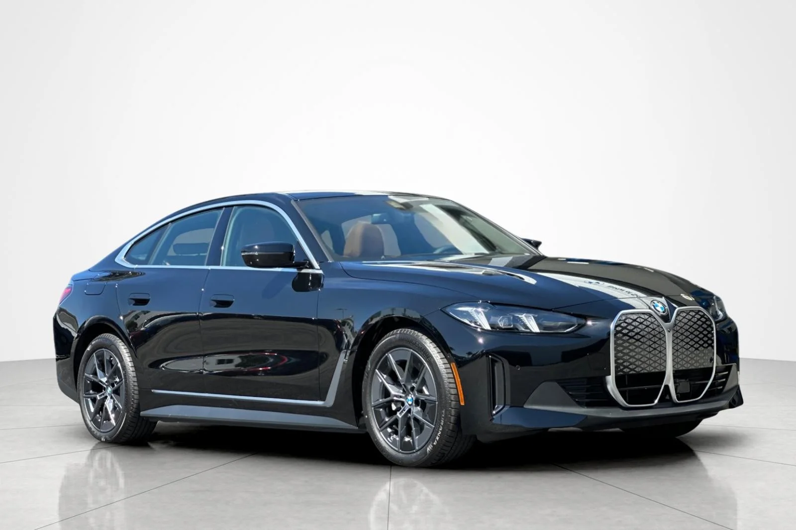 New 2026 Jet Black BMW eDrive40 image 7