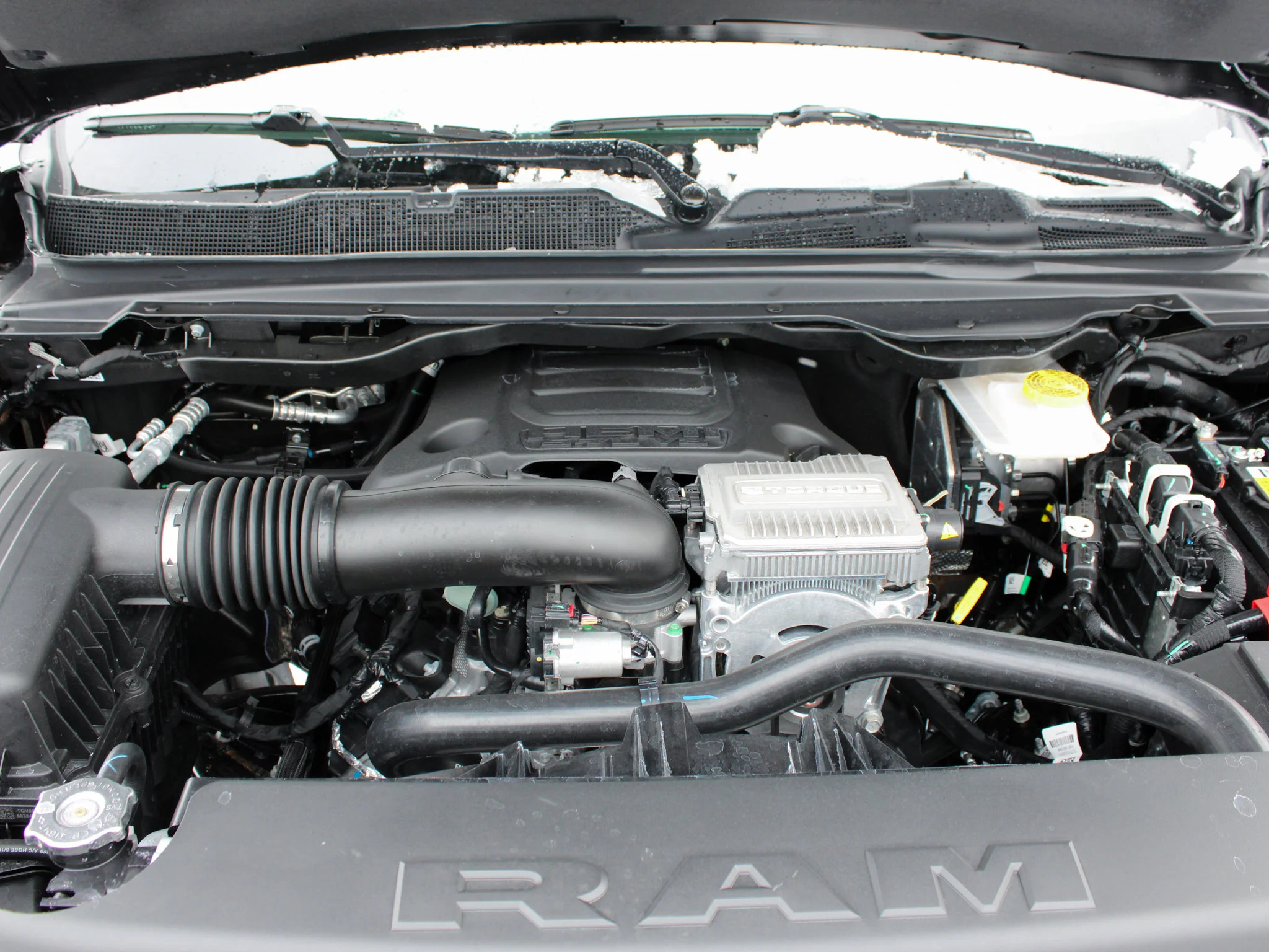 New 2026 Black RAM Sport* HEMI V8 image 8