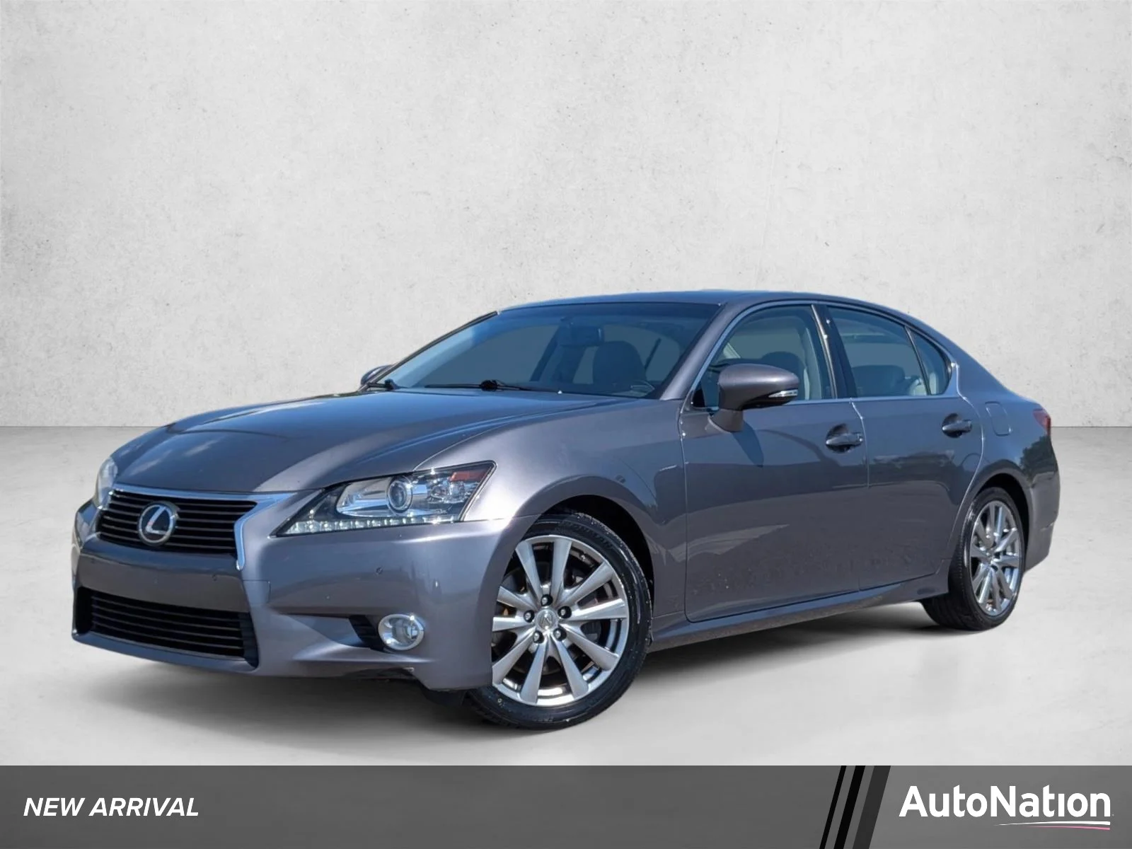 Used 2014 Nebula Gray Pearl Lexus  image 1