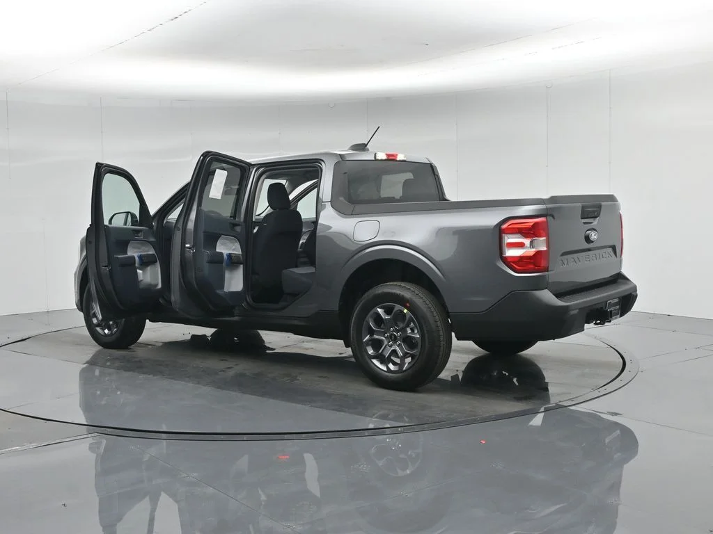 Certified Used 2026 Gray Ford XLT image 34