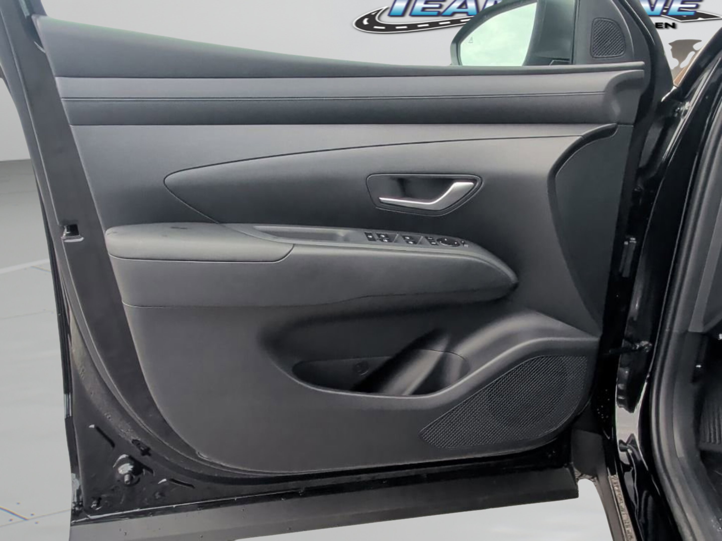 New 2026 Phantom Black Hyundai SEL image 24