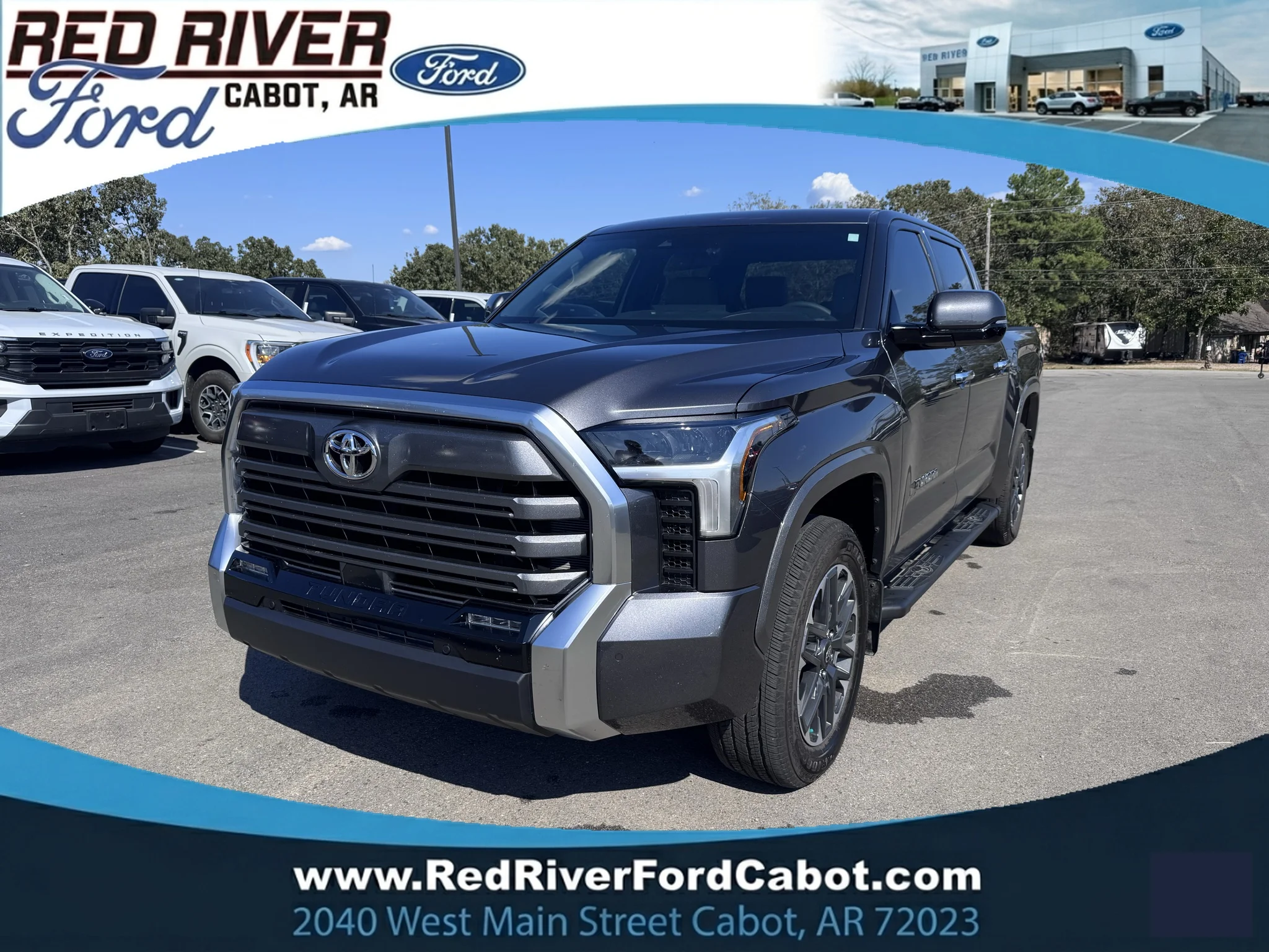 Used 2025 Magnetic Gray Metallic Toyota Limited image 1