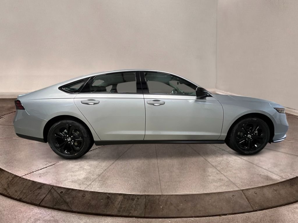 2025 Honda Accord SE - Photo 7