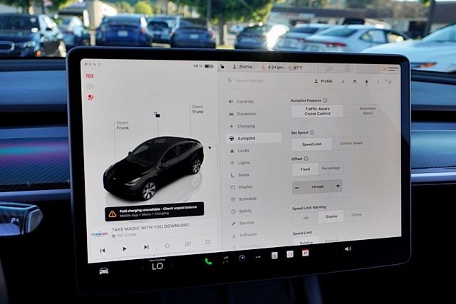 Used 2023  Tesla Long Range image 29