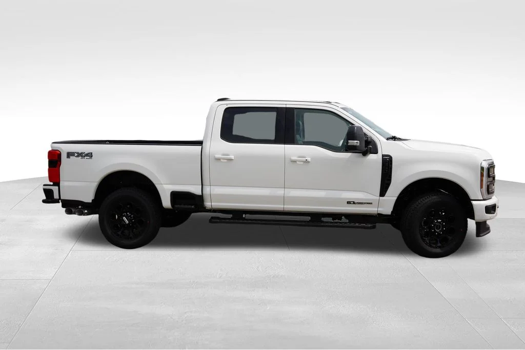 New 2026 Star White Metallic Tri-Coat Ford Lariat image 2