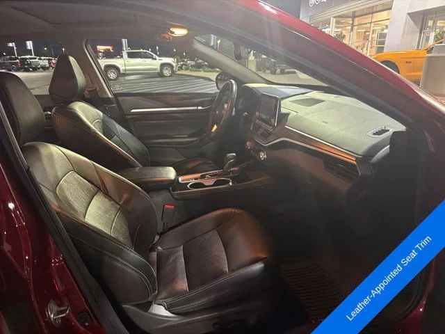 Used 2020 Scarlet Ember Nissan 2.5 SL image 13