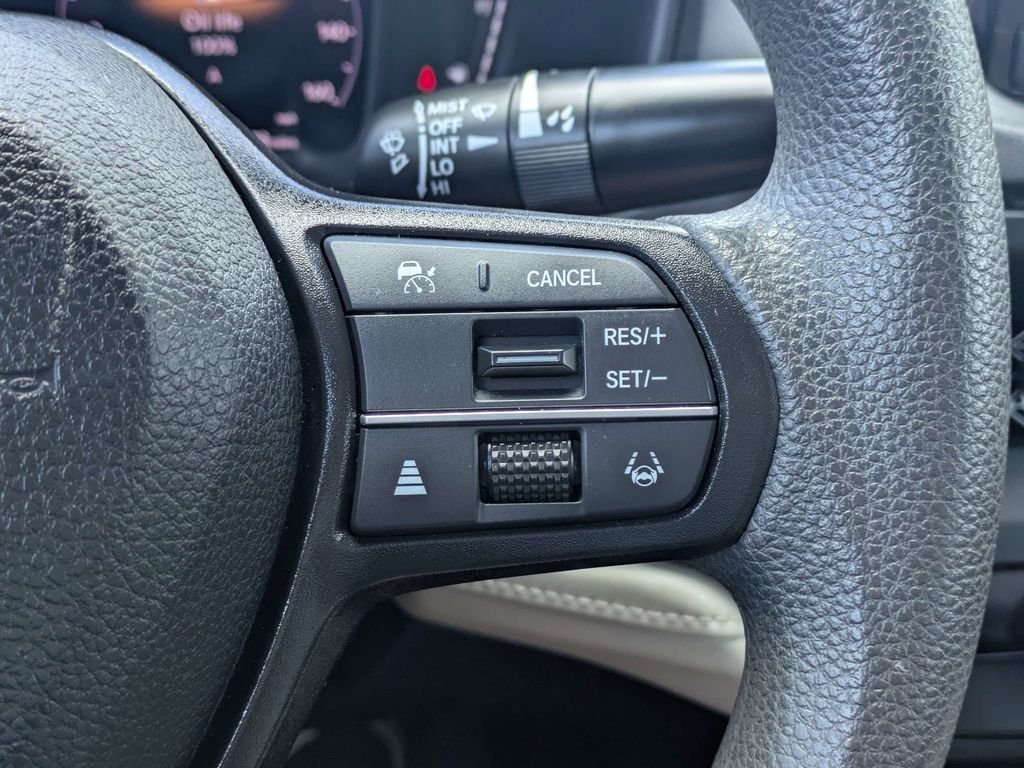Used 2024 White Honda LX image 23