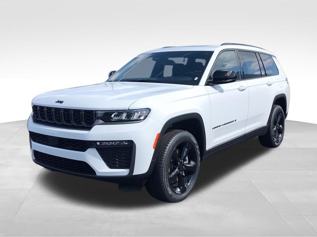 New 2026 Bright White Clear-Coat Exterior Paint Jeep Limited image 4