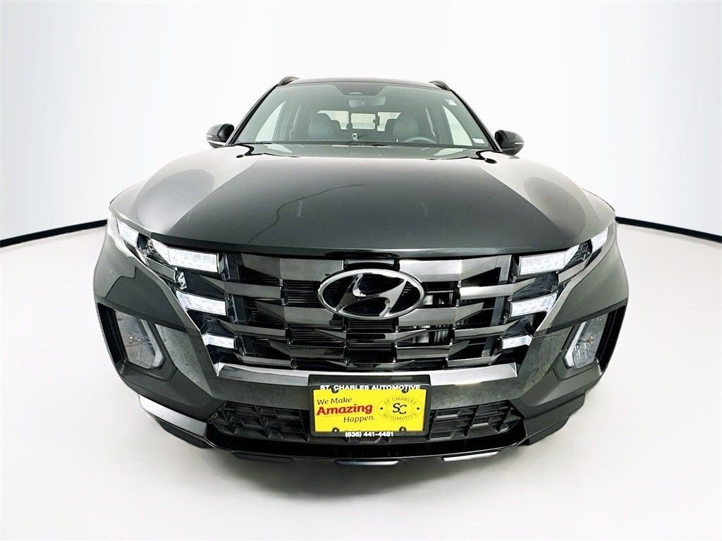 Used 2024 Black Hyundai NIGHT image 2