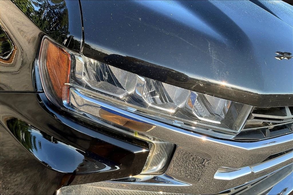 Used 2019 Black Chevrolet LT image 37