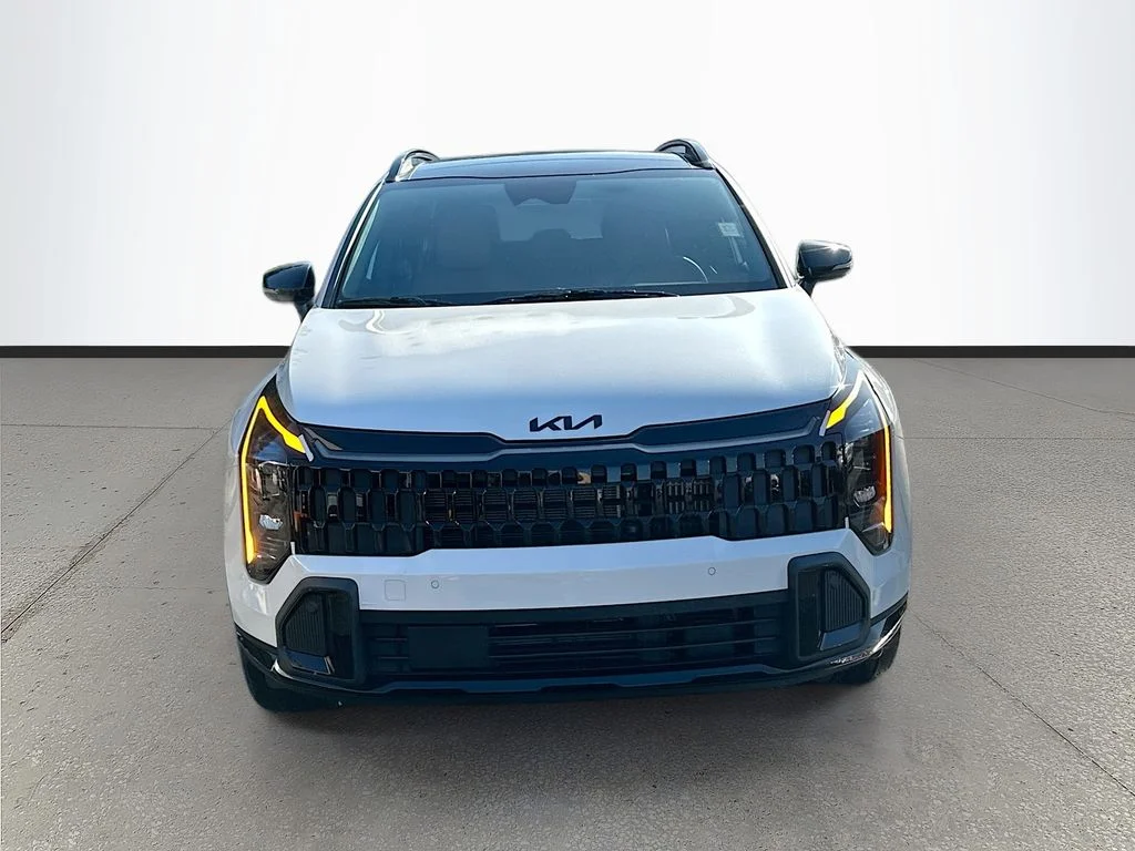 New 2026 Snow White Pearl Kia X-Line image 2
