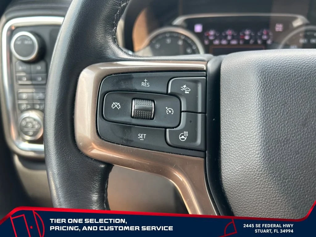 Used 2022 Mosaic Black Metallic Chevrolet High Country image 20