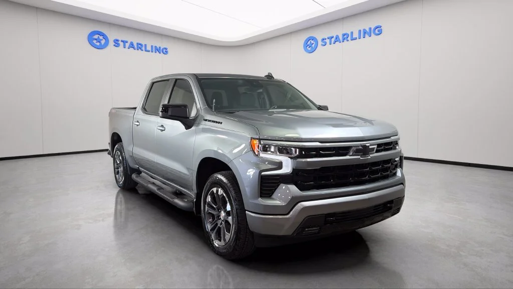 Used 2025 Sterling Gray Metallic Chevrolet RST image 15