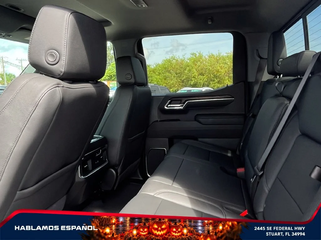 New 2026 Glacier White Tricoat GMC SLT image 12