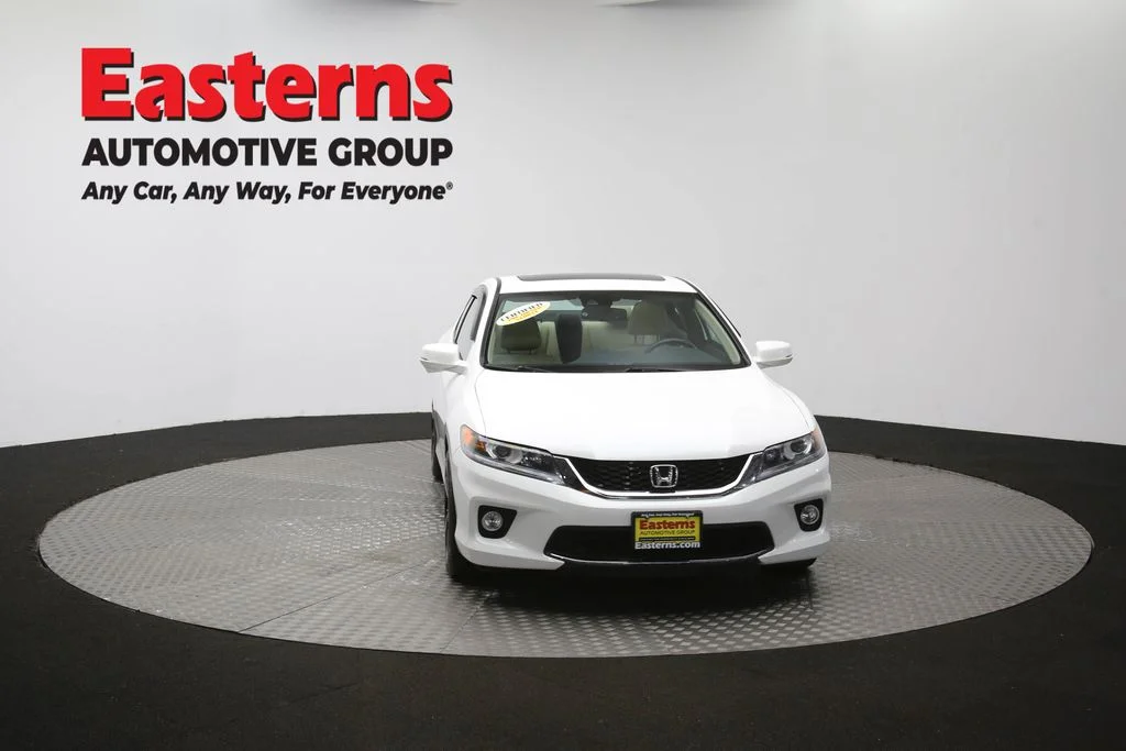 Used 2015 White Honda EX-L image 51