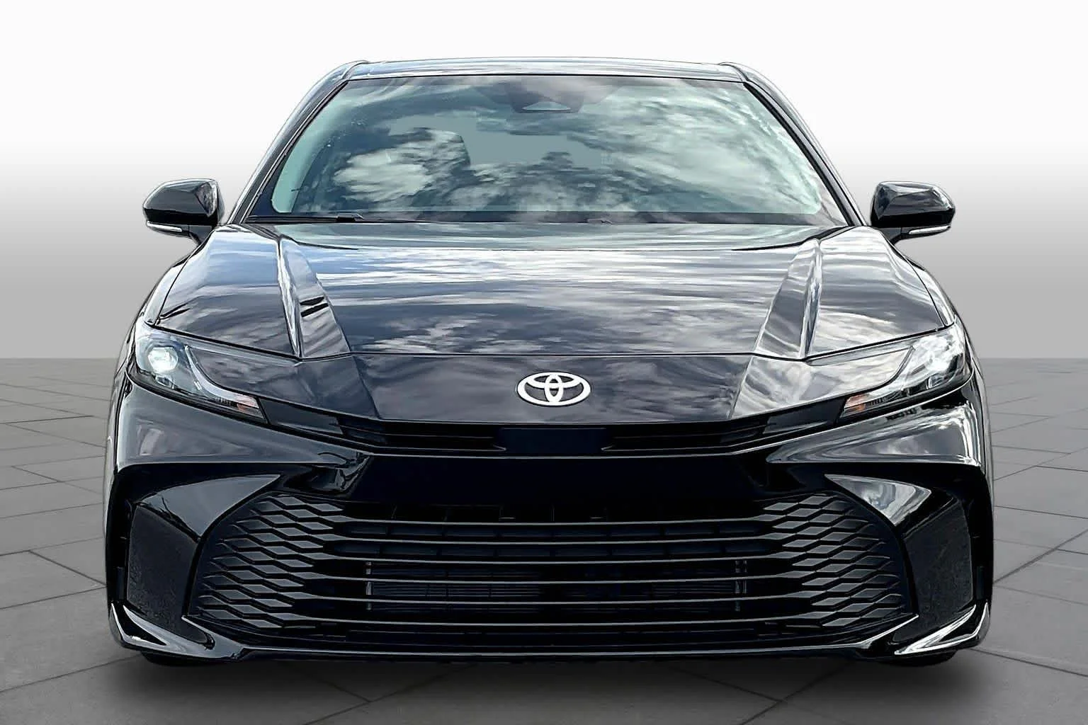 New 2026 Midnight Black Metallic Toyota LE image 3