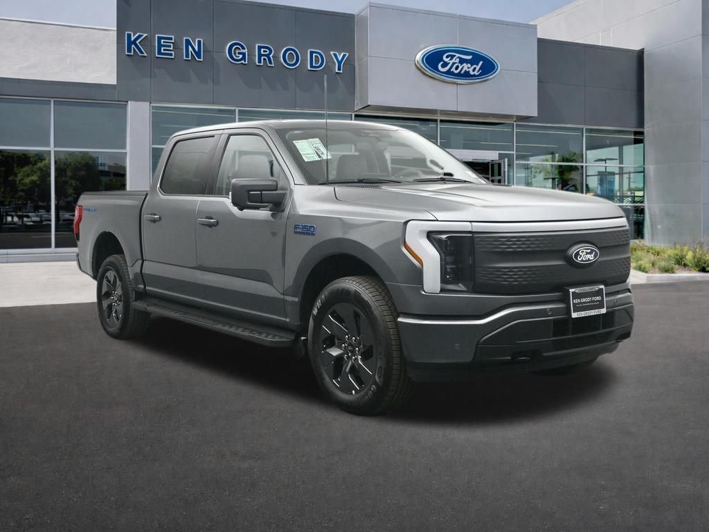 2025 Ford F-150 Lightning