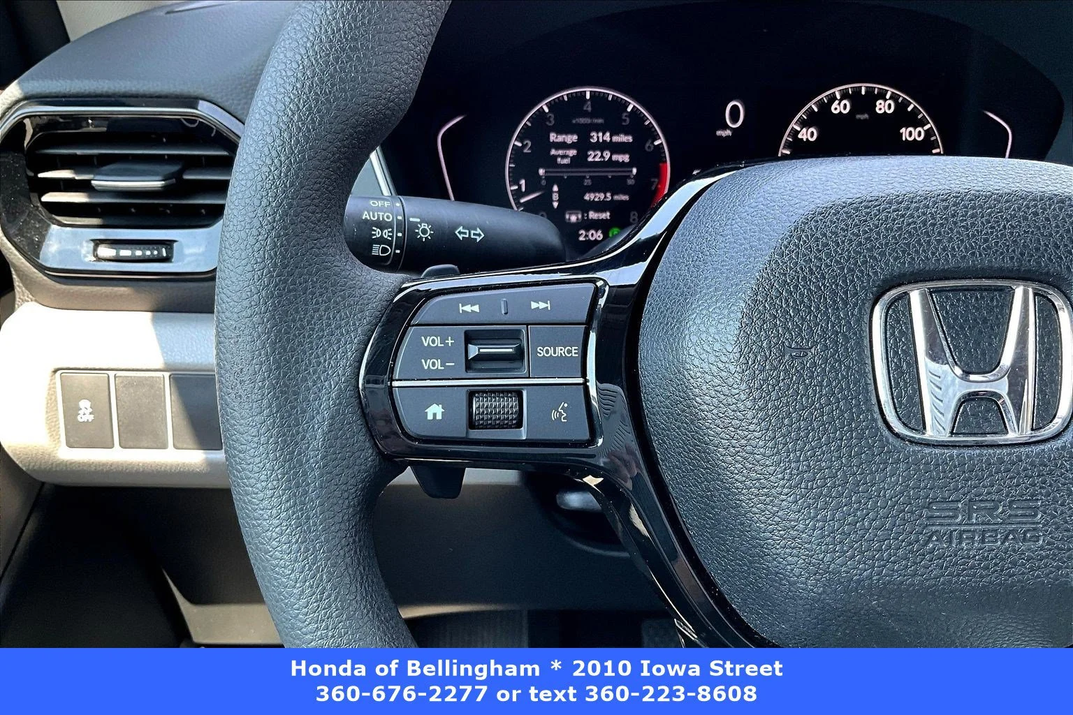 2024 Honda Pilot LX - Photo 10