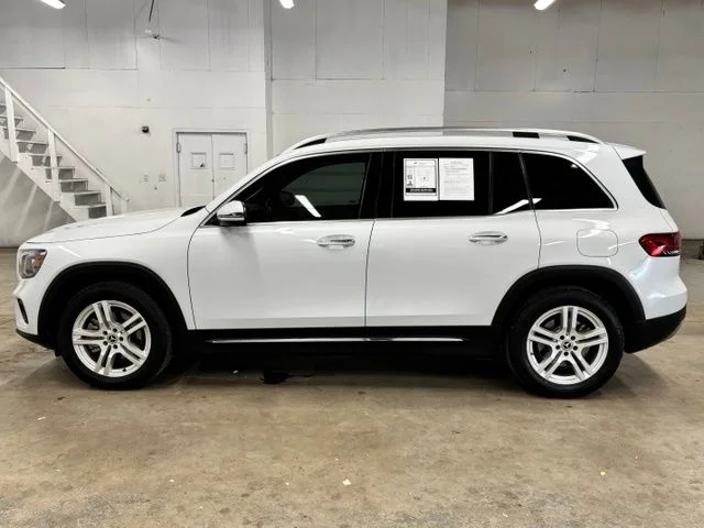 Used 2020  Mercedes-Benz GLB 250 image 4