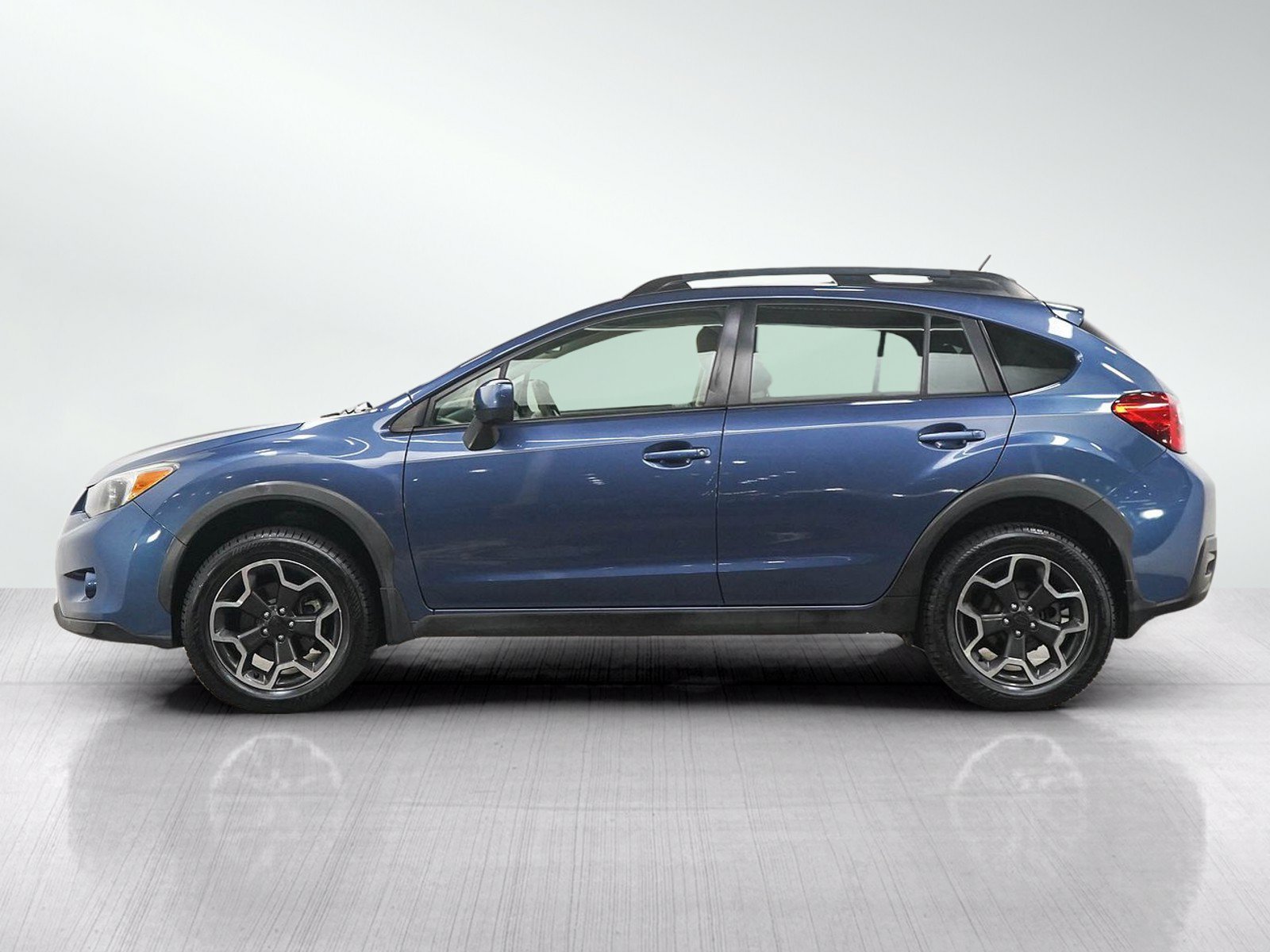 Used 2013 Subaru XV Crosstrek Limited with VIN JF2GPAGC6DH812587 for sale in Burnsville, Minnesota