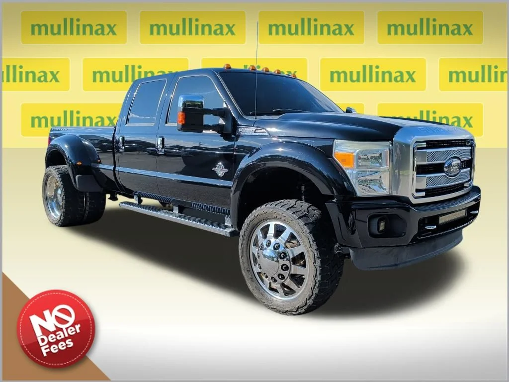 2016 Ford F-350 Platinum 4x4 Crew Cab 8' Box DRW's photo