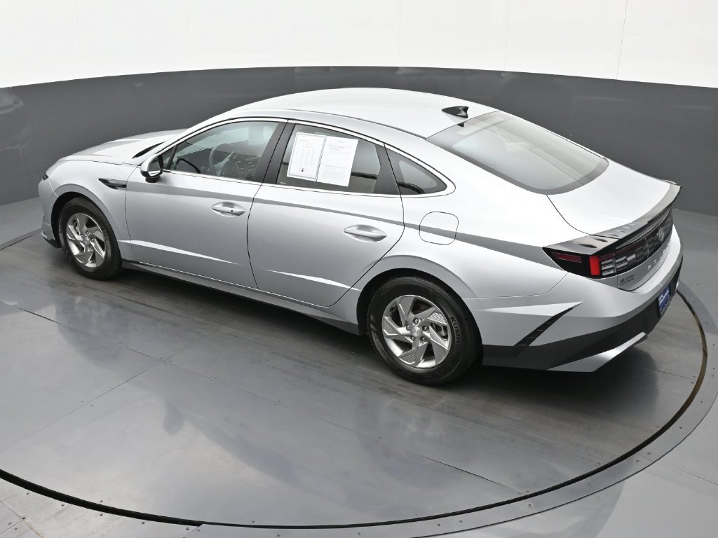 Certified Used 2026 Silver Hyundai SE image 33