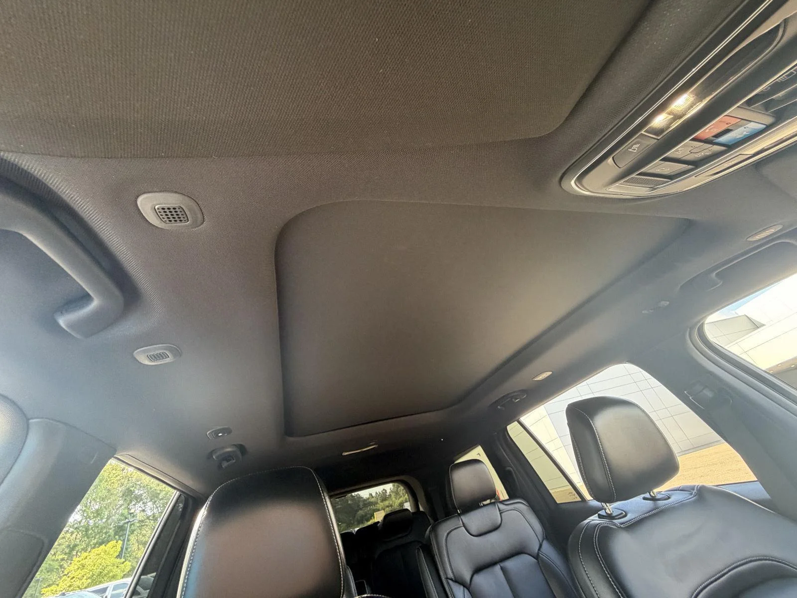Used 2025 Baltic Gray Metallic Clearcoat Jeep Limited image 22