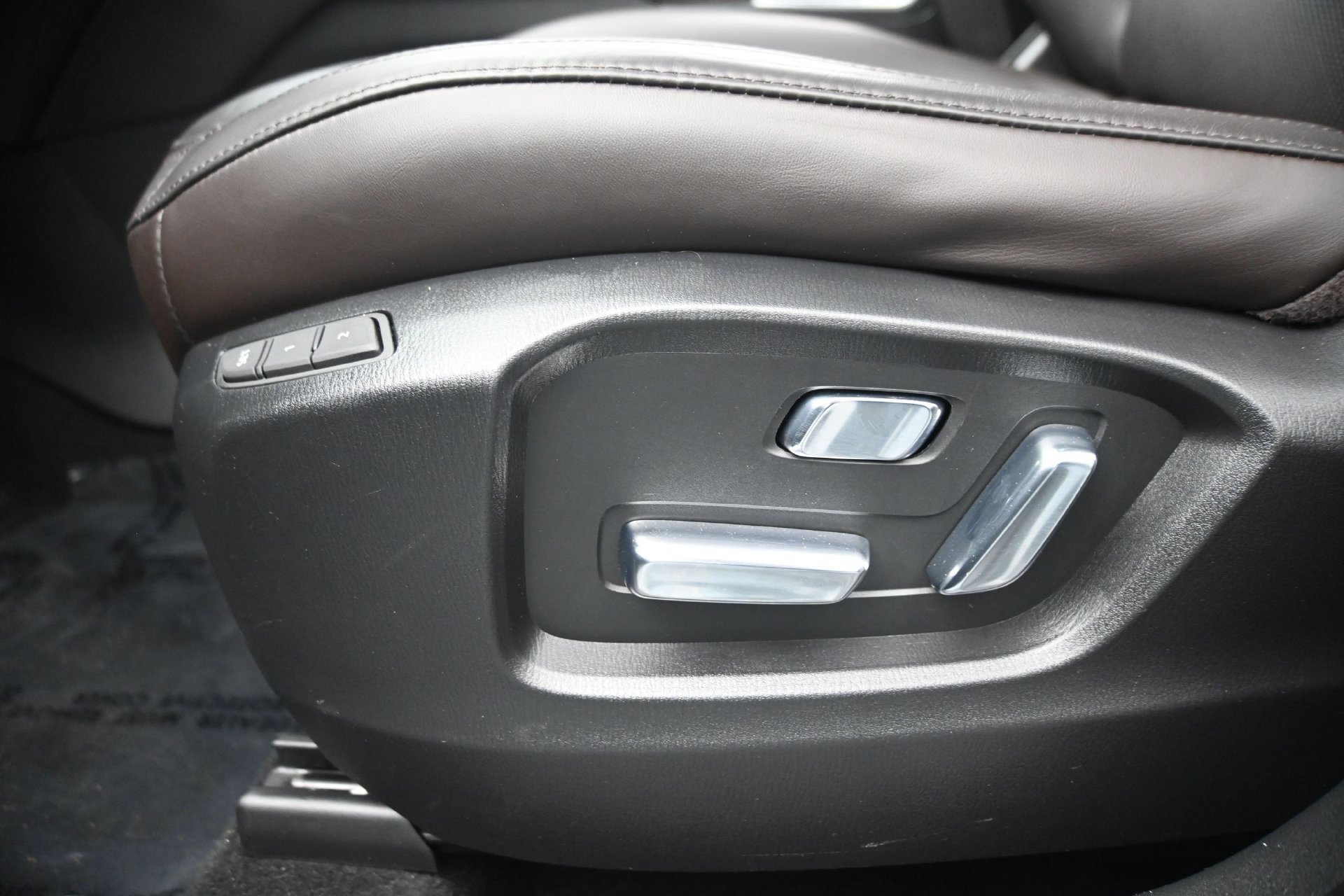 Used 2023 Jet Black Mica Mazda 2.5 Turbo Signature image 22