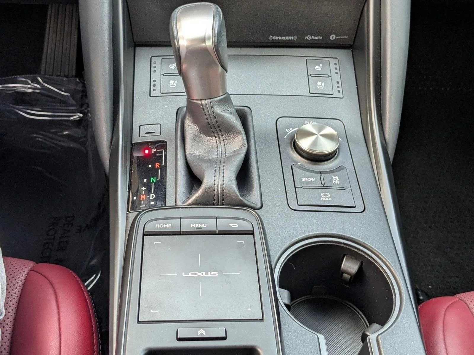 2024 Lexus IS 300 - Photo 12