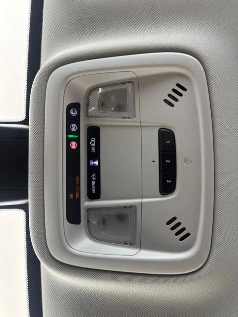 Used 2020 Gray Chevrolet 3LT image 14