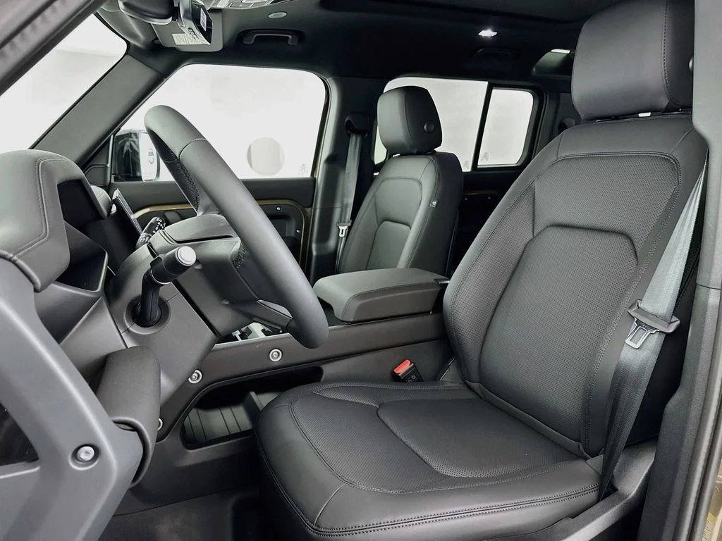 New 2026 Gondwana Stone Land Rover X-Dynamic SE image 22