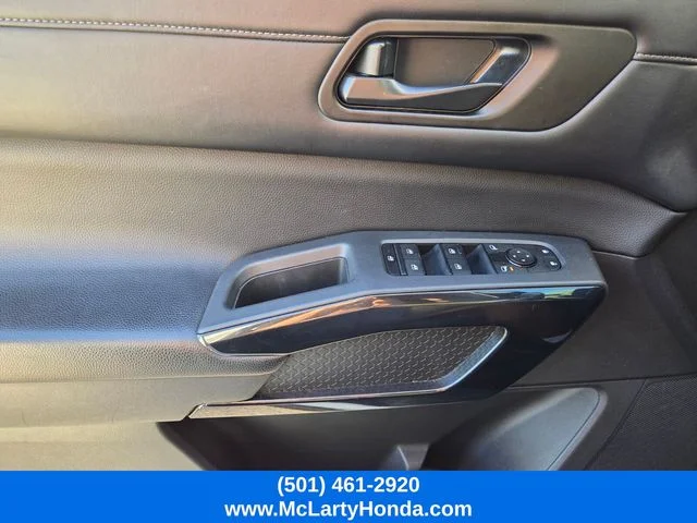 Used 2024 Pearl White Nissan SV image 32