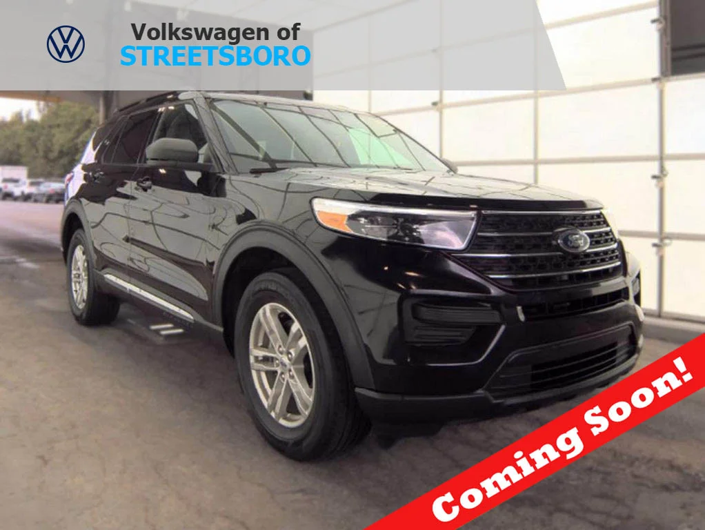 Used 2023 Black Metallic Ford XLT image 1