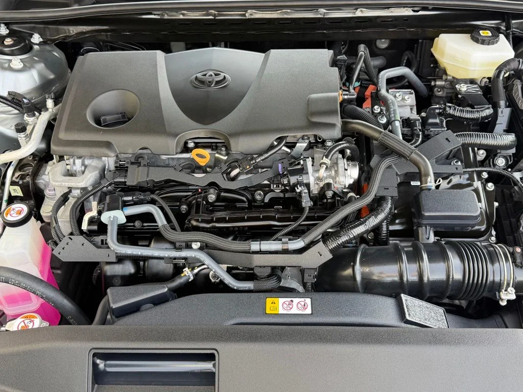 Used 2026  Toyota SE image 7