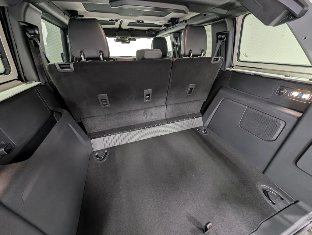 New 2026 Avalanche Gray Ford Badlands® image 22