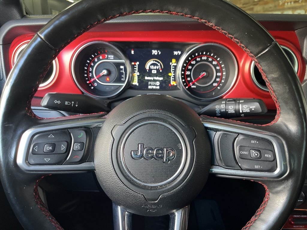 Used 2022 Bright White Clearcoat Jeep Rubicon image 30