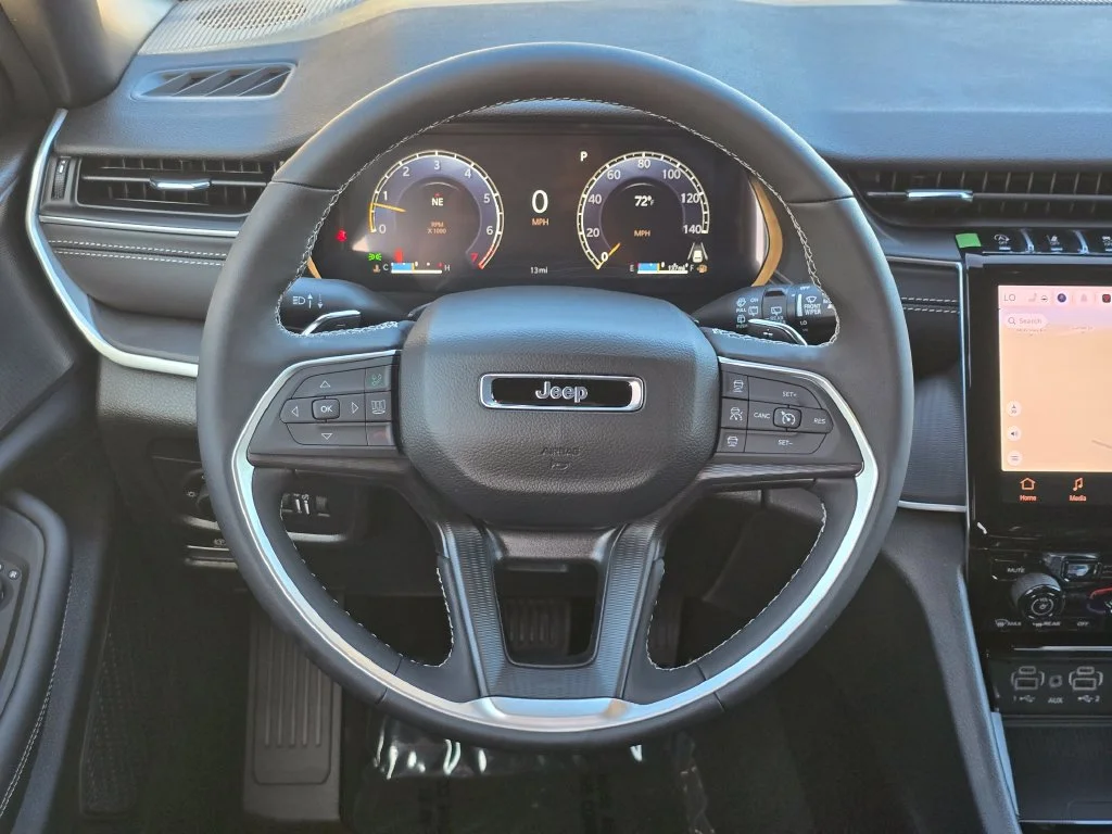 New 2027 Black Jeep Laredo X image 7