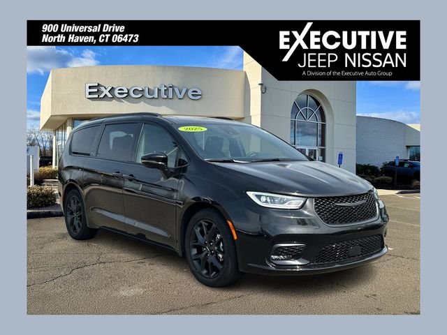 2025 Chrysler Pacifica