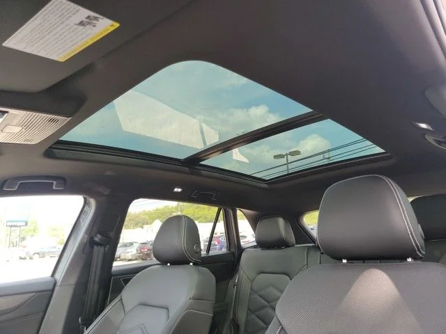2026 Volkswagen Atlas Cross Sport SE w/Tech - Photo 33