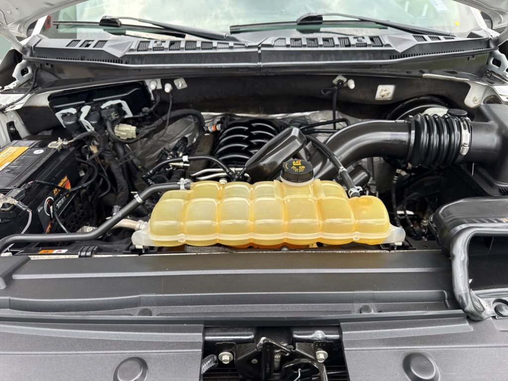 Used 2020 Oxford White Ford XL image 27