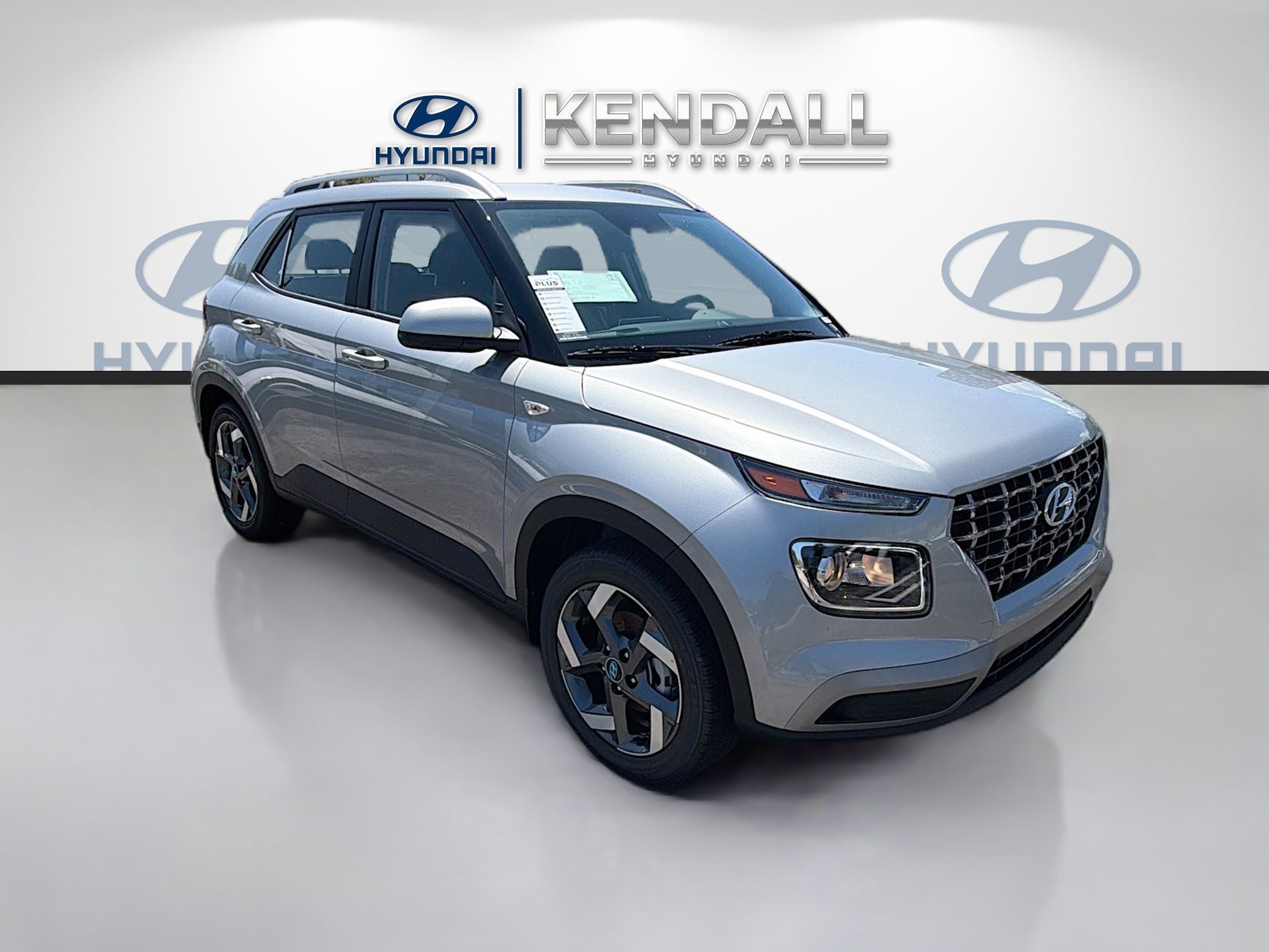 New 2026 Shimmering Silver Hyundai SEL image 24