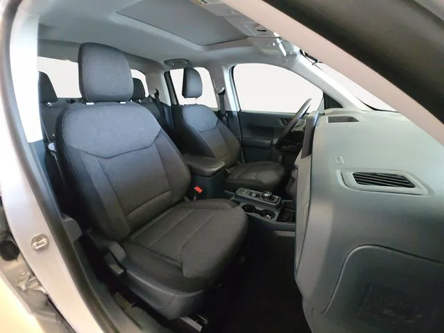 New 2026 Space White Metallic Ford XLT image 15