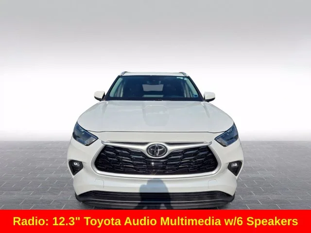 Used 2023 Beige Toyota XLE image 2