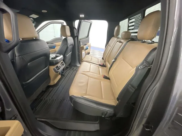 Used 2021 Gray Metallic Ford Lariat image 14
