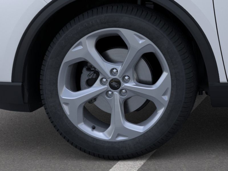 New 2026 Star White Metallic Tri-coat Ford ST-Line image 19