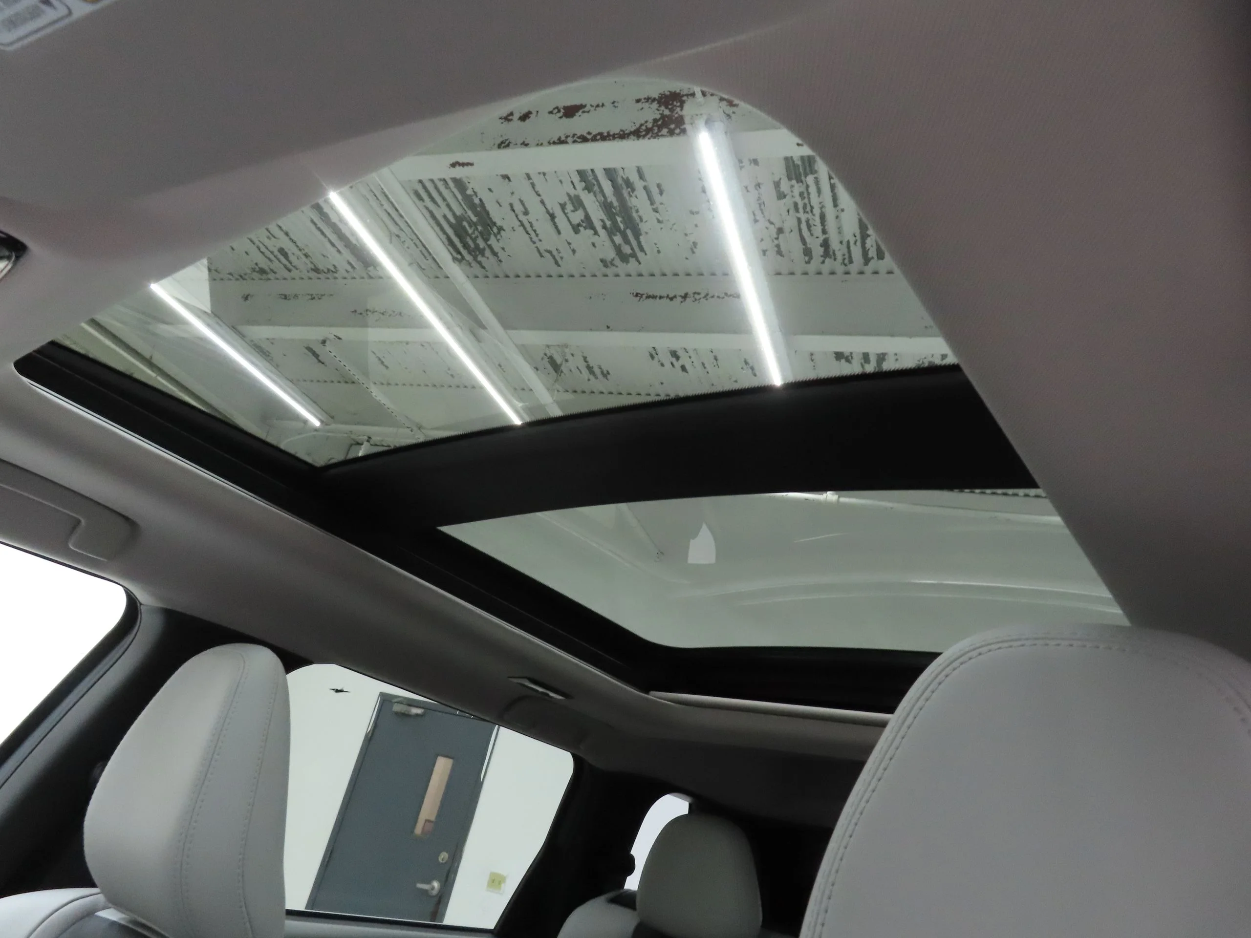 New 2026 Gray Mitsubishi SE image 17