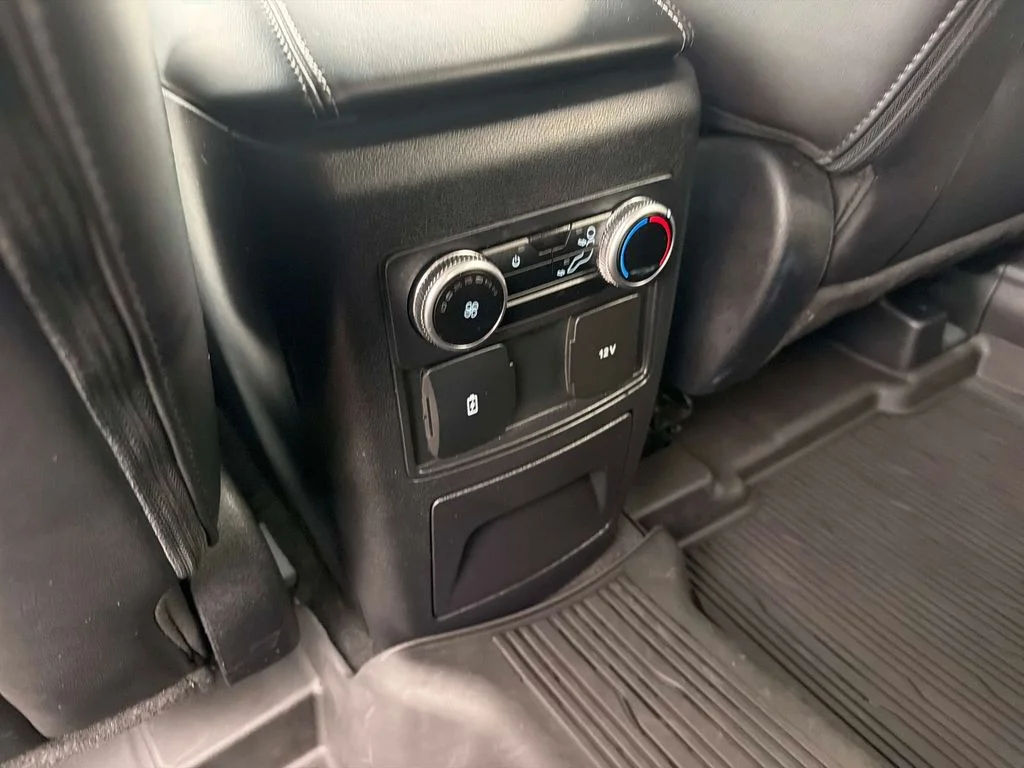 Used 2024 Gray Ford XLT image 17